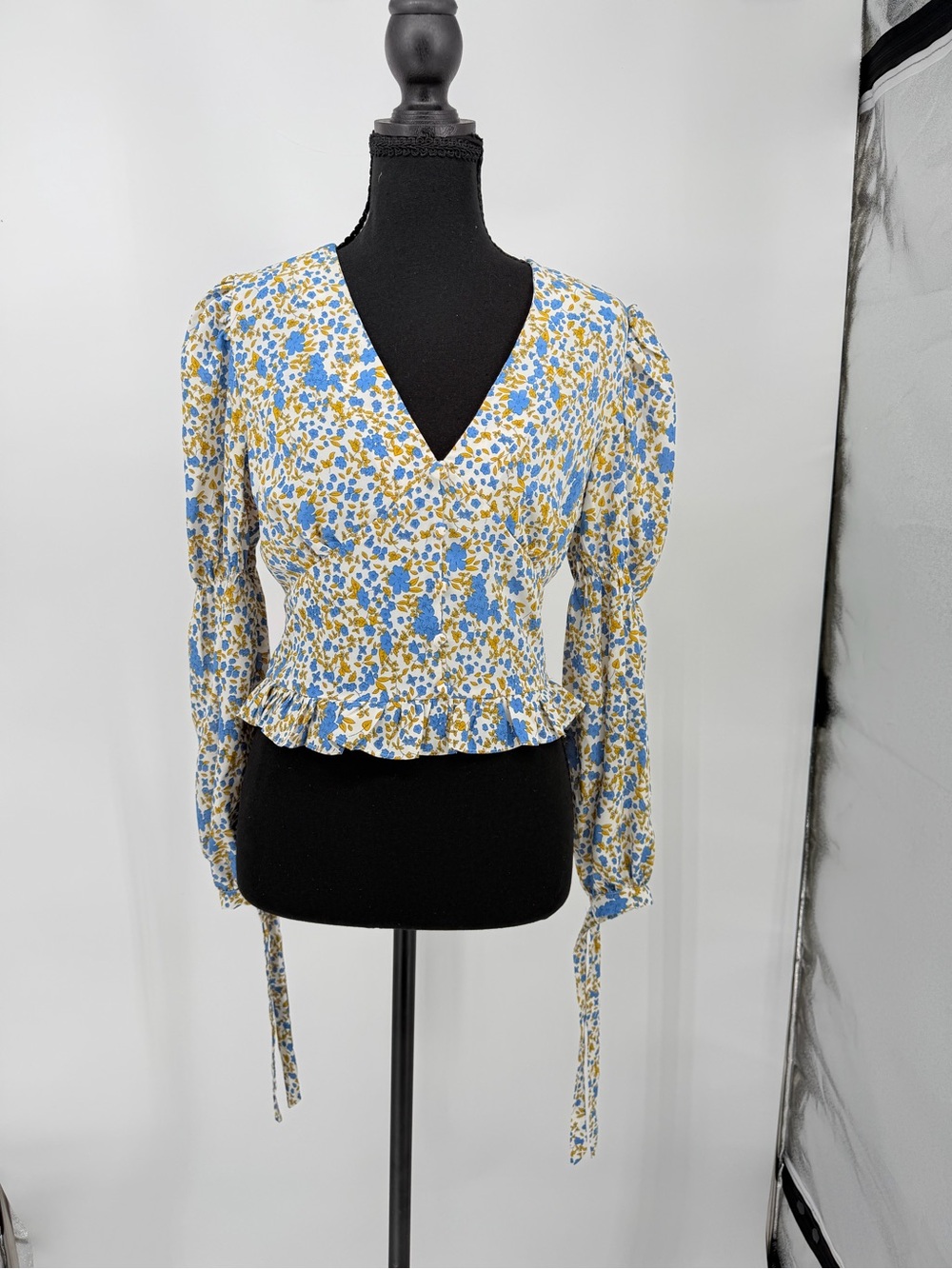 Floral V-Neck Peplum Blouse in Blue‎ and Mustard with zip side closure